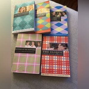 The Clique Book Series Collection